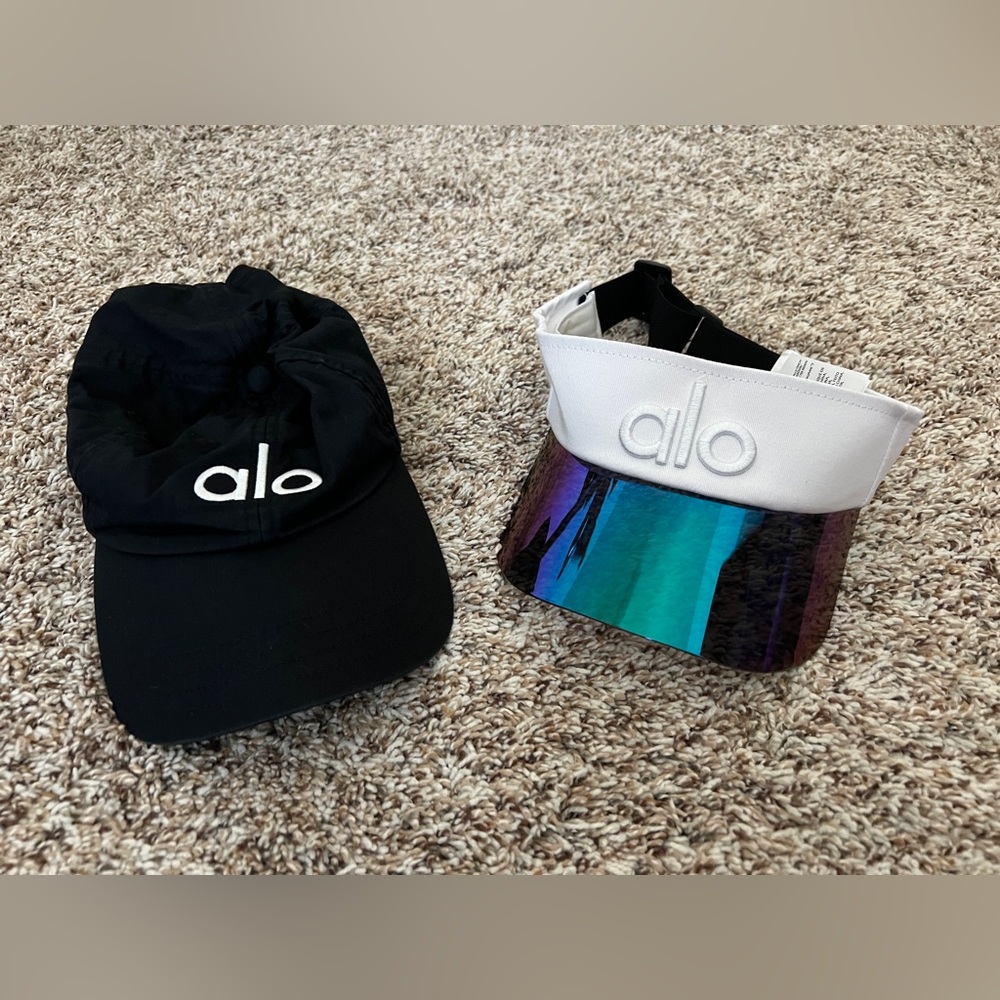 ALO Yoga Black Cap and White Visor with Iridescent Brim One Size